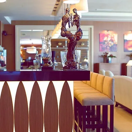 Hotel La Farandole 4*