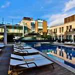 Hotel La Farandole 4*