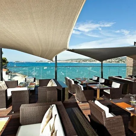 Hotel La Farandole 4*