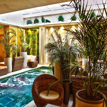 La Farandole Sanary-sur-Mer